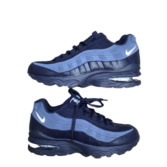 RARE 2018 Nike Air Max 95 Blackened Blue Size 7 - Picture 2 of 16